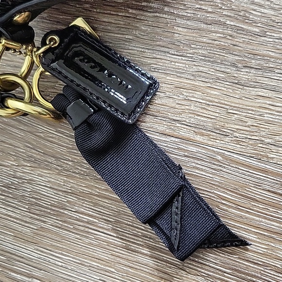 COACH POPPY BLACK SEQUINS CINCH DRAWSTRING BUCKET HANDBAG MINI 18726 - Picture 4 of 14